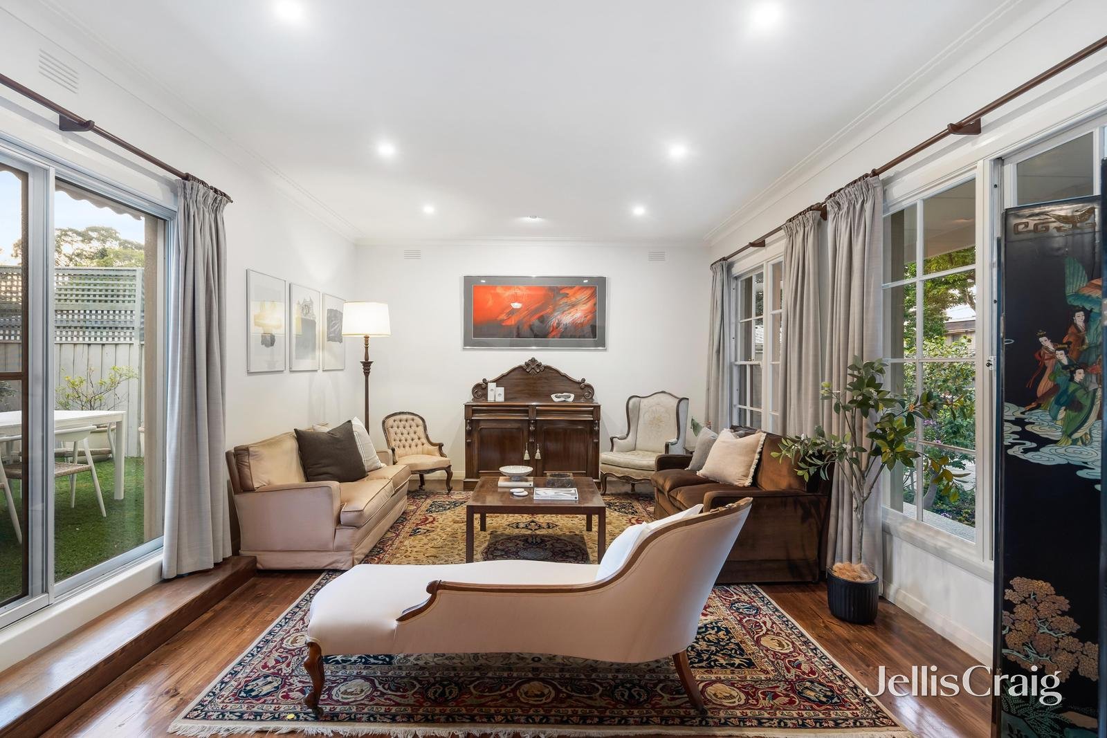 6 Streeton Court, Mont Albert image 5