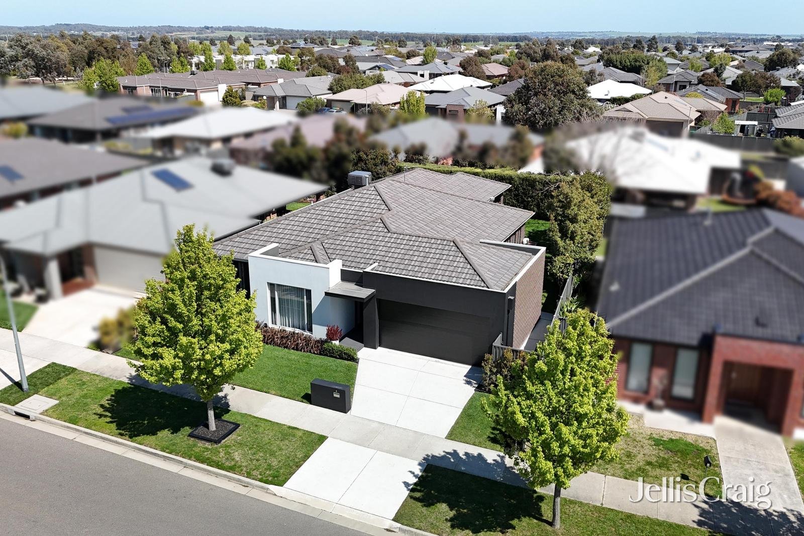 6 Sutcliffe Street, Lucas image 10