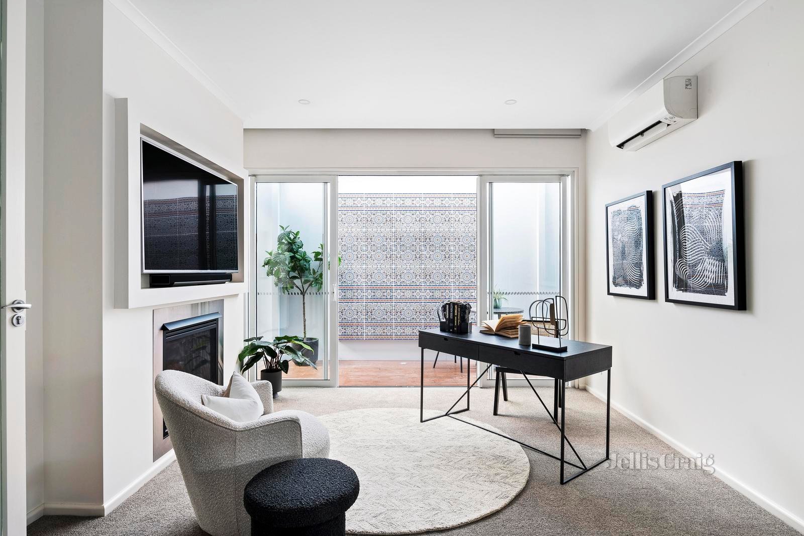 6 Swallow Street, Port Melbourne image 7