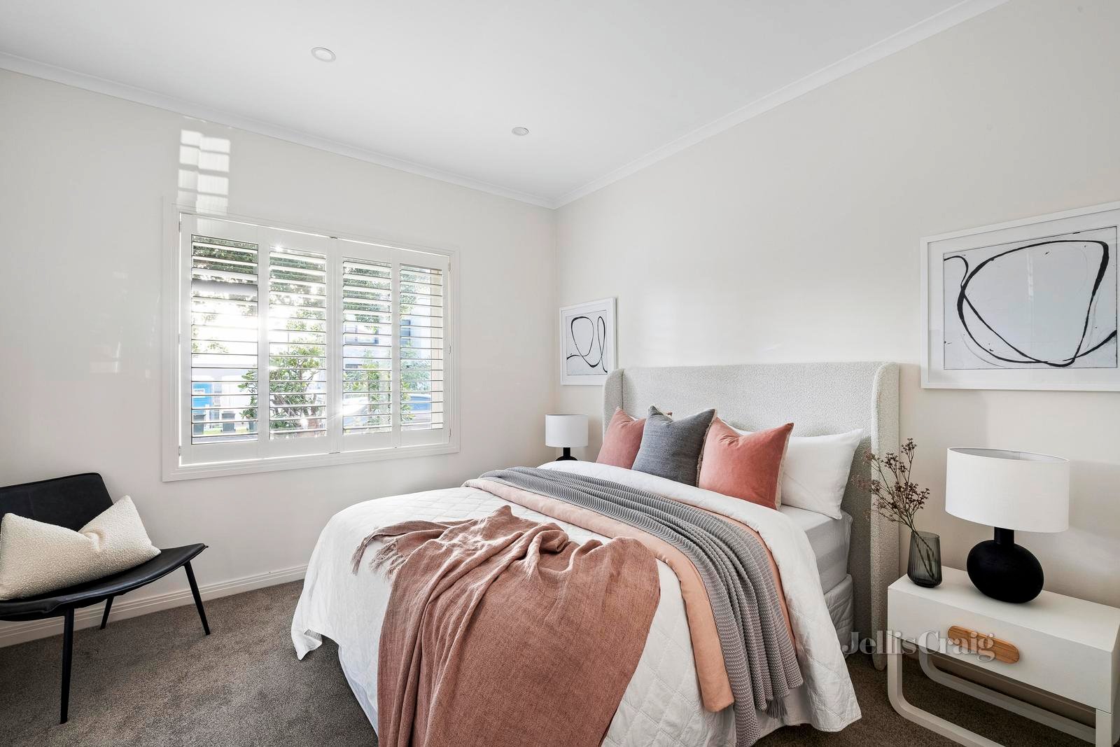 6 Swallow Street, Port Melbourne image 9