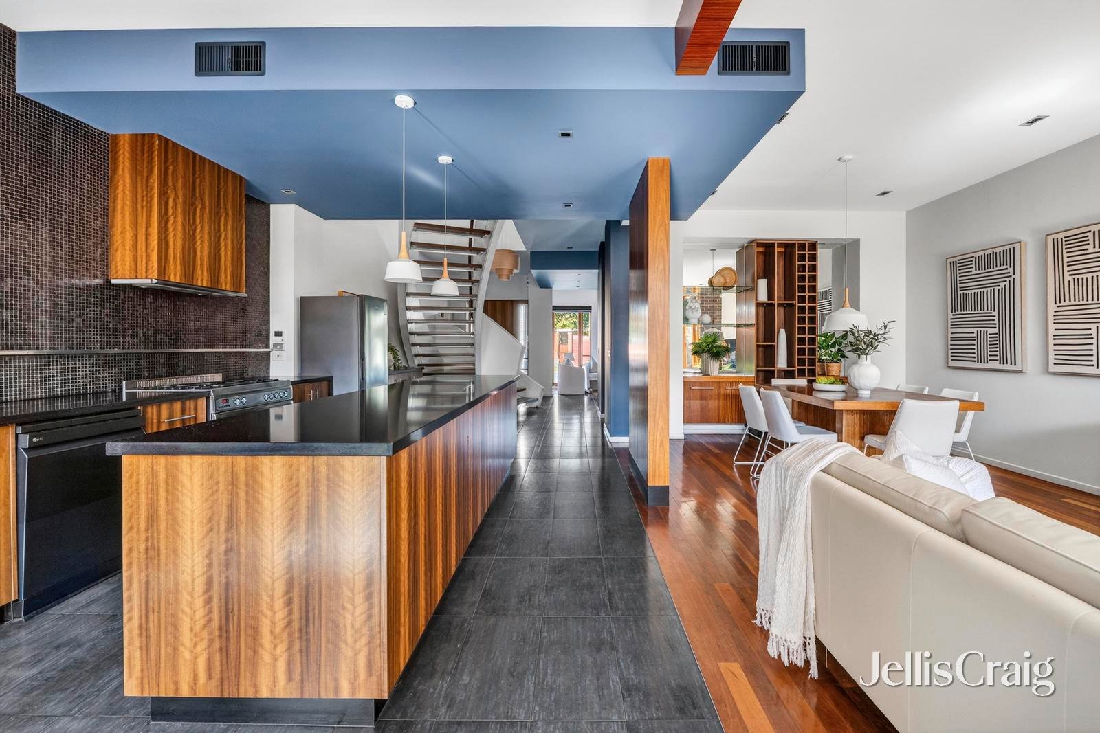 6 Swanston Street, Geelong image 9