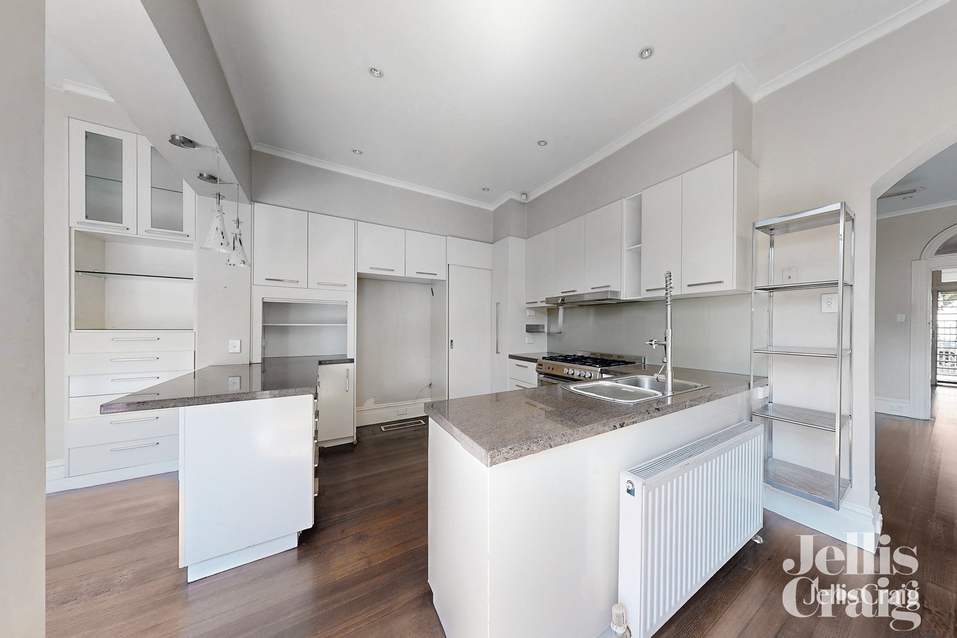 6 Taylor Street, Moonee Ponds image 2