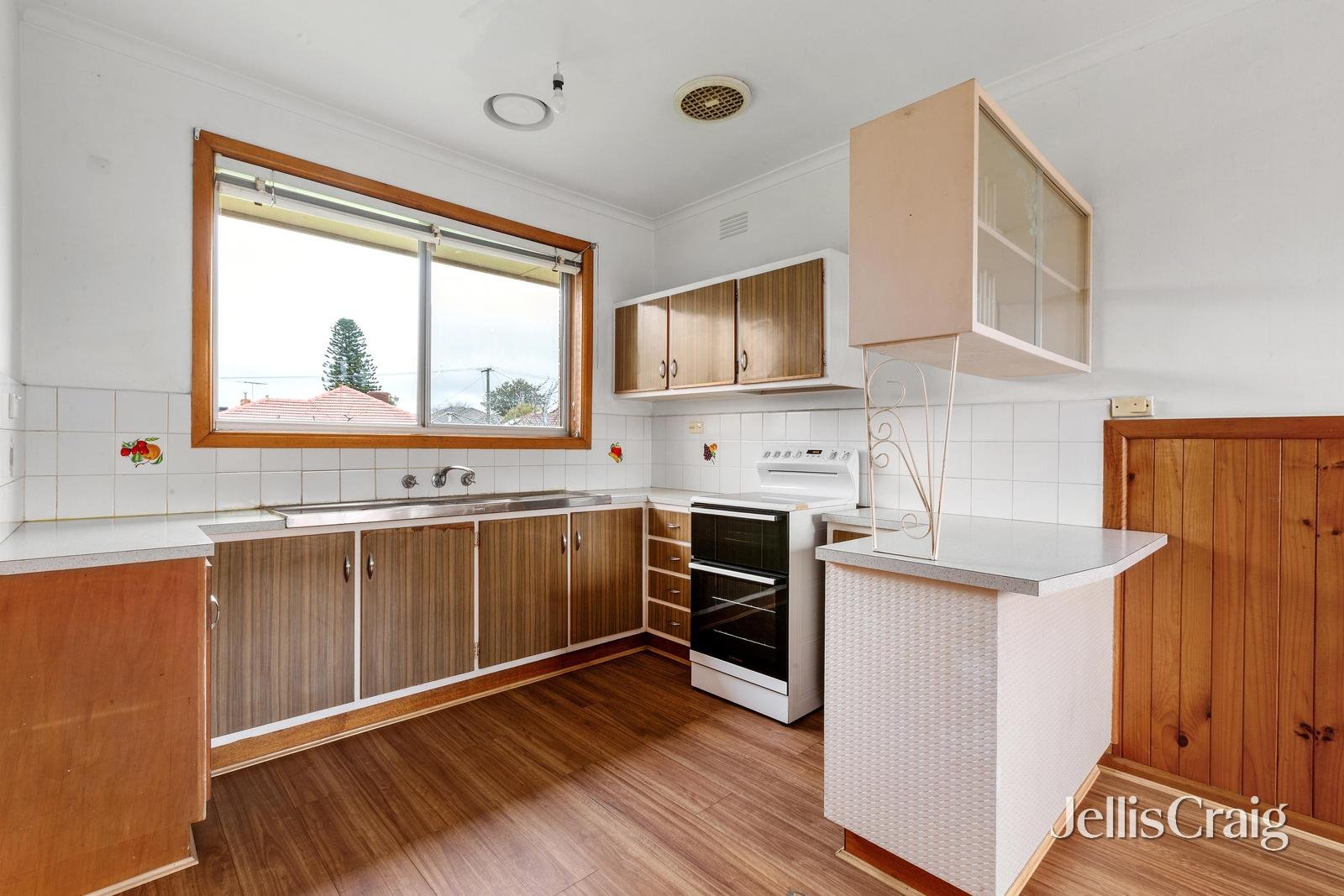 6 Teak Court, Thomastown image 5
