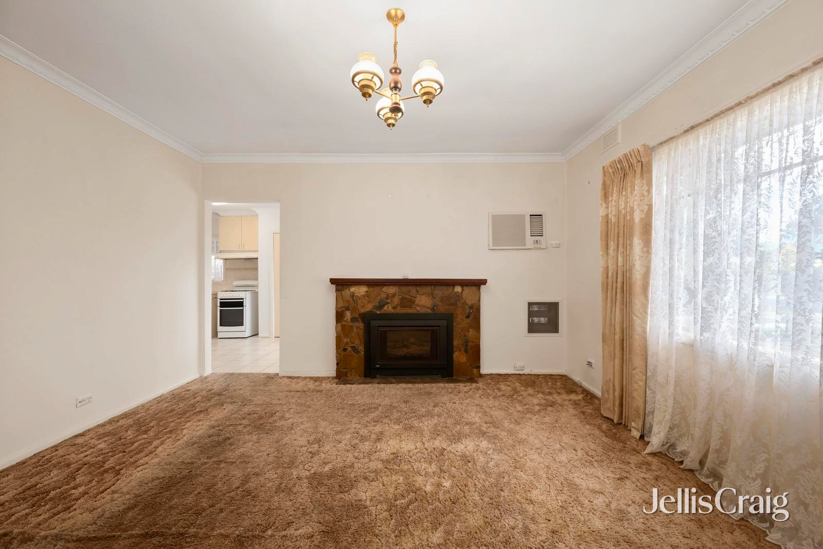 6 Tennyson Avenue, Kilsyth image 2