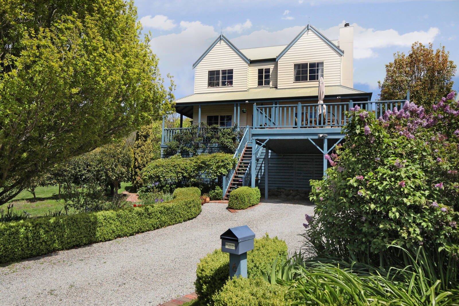 Property Gallery Thumbnail 2