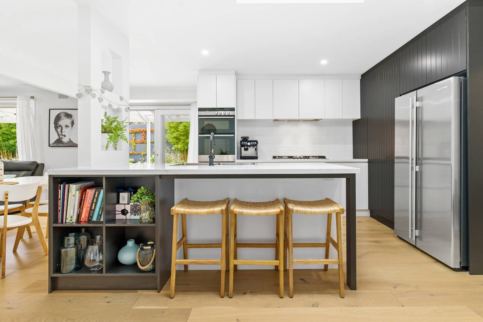 Property Gallery Thumbnail 3