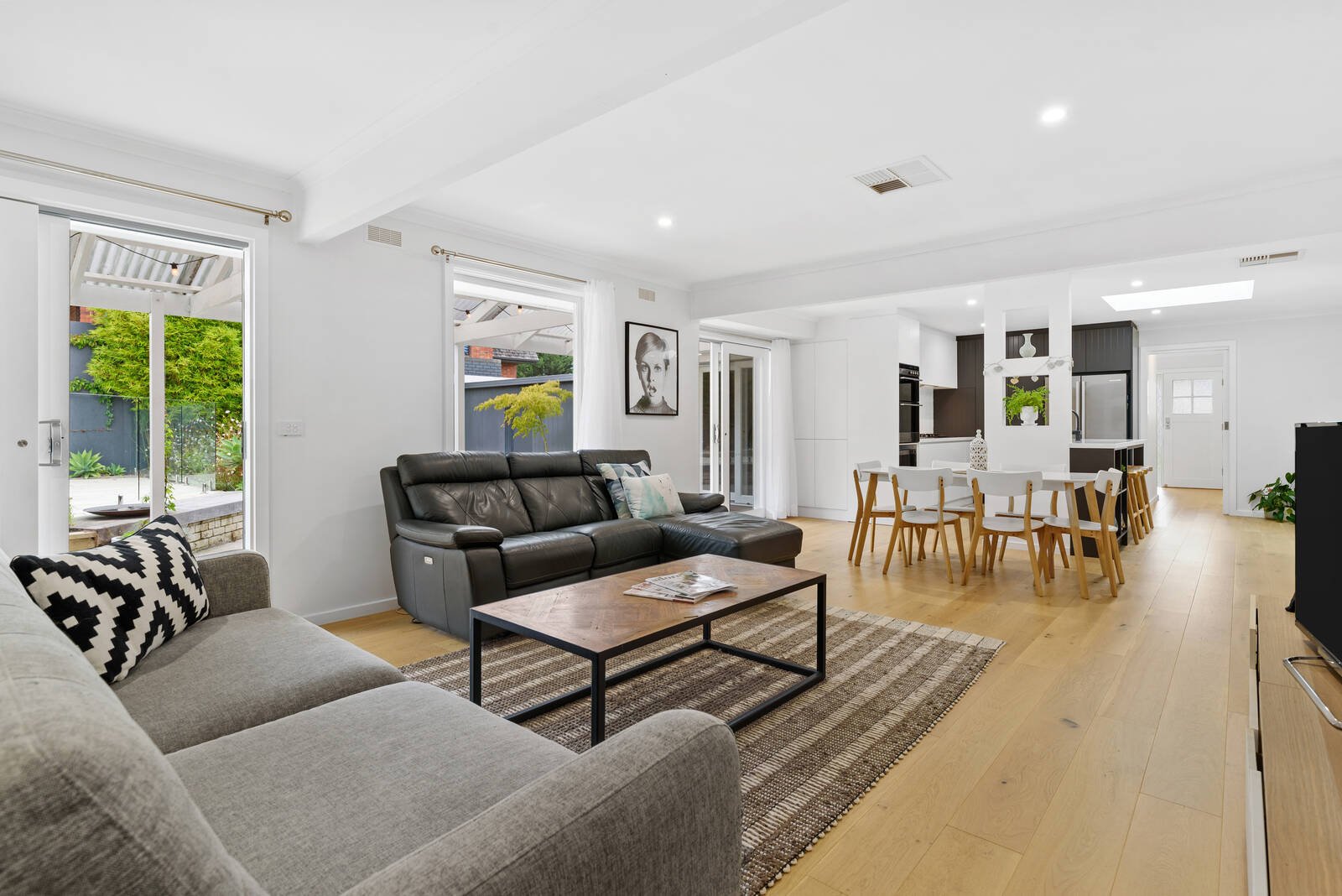 Property Gallery Thumbnail 4