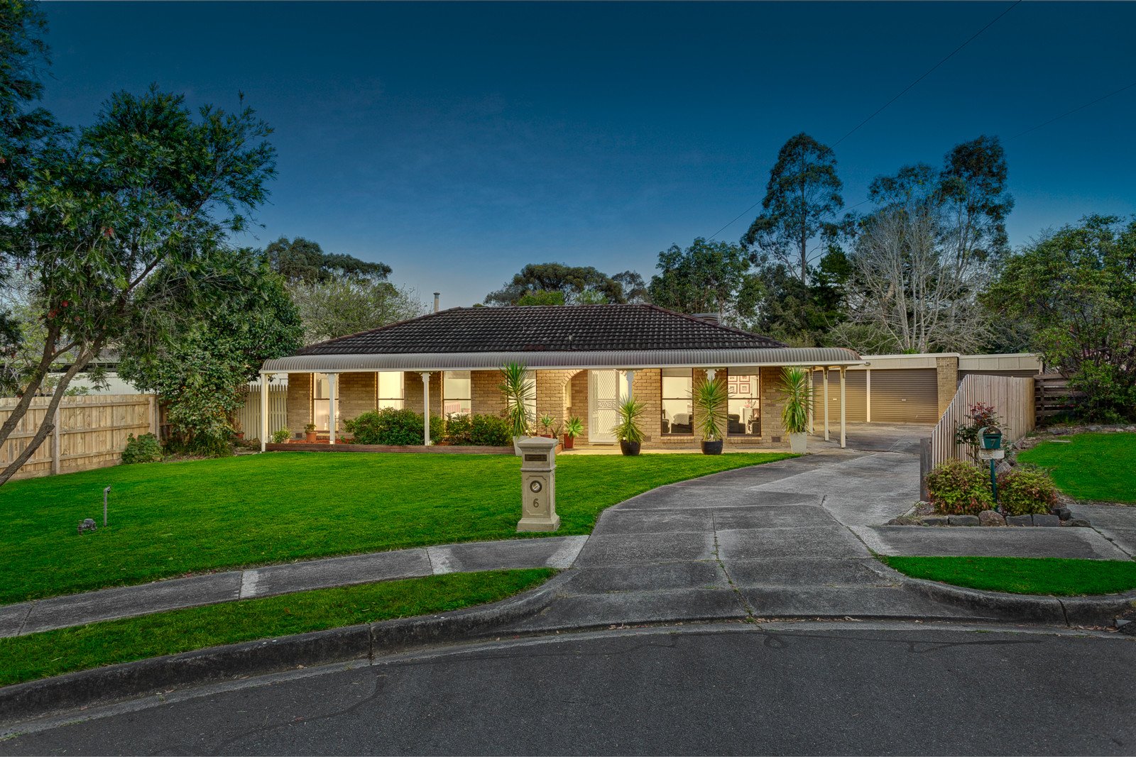 6 Terrung Court, Croydon North image 1