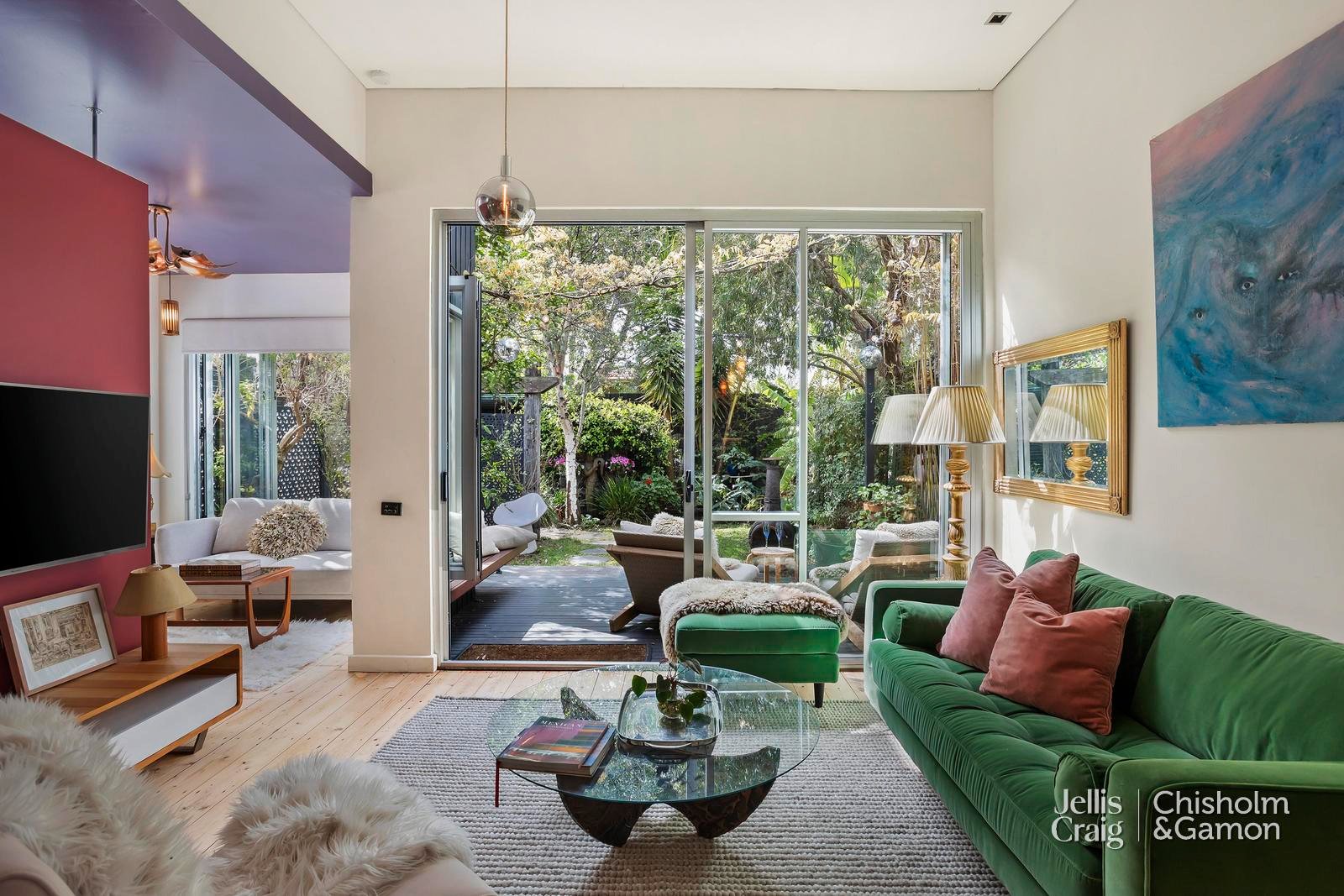 6 Thackeray Street, Elwood image 3