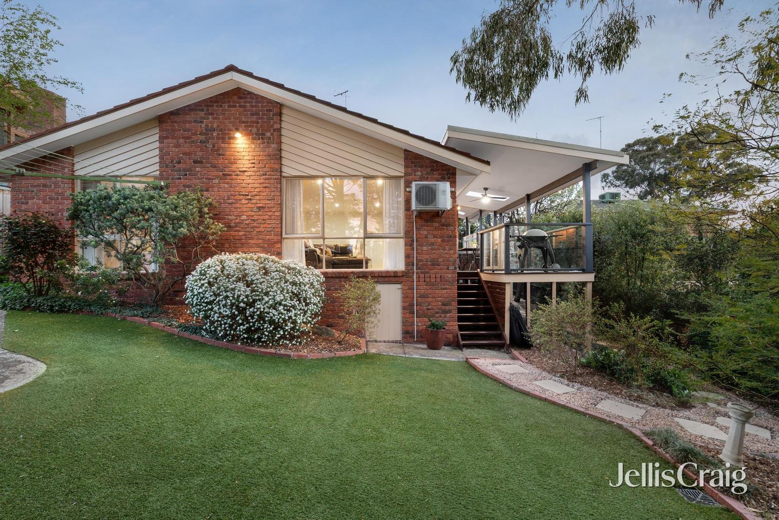 6 The Eyrie, Eltham image 13