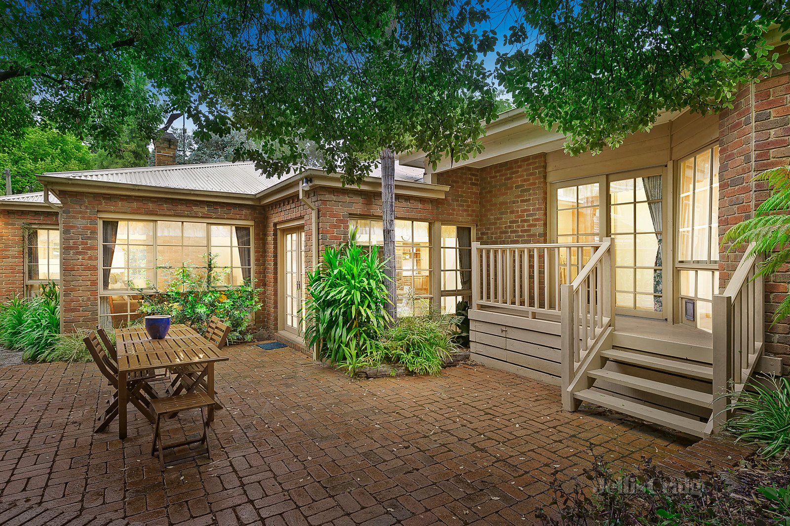 6 The Ridge, Blackburn image 10