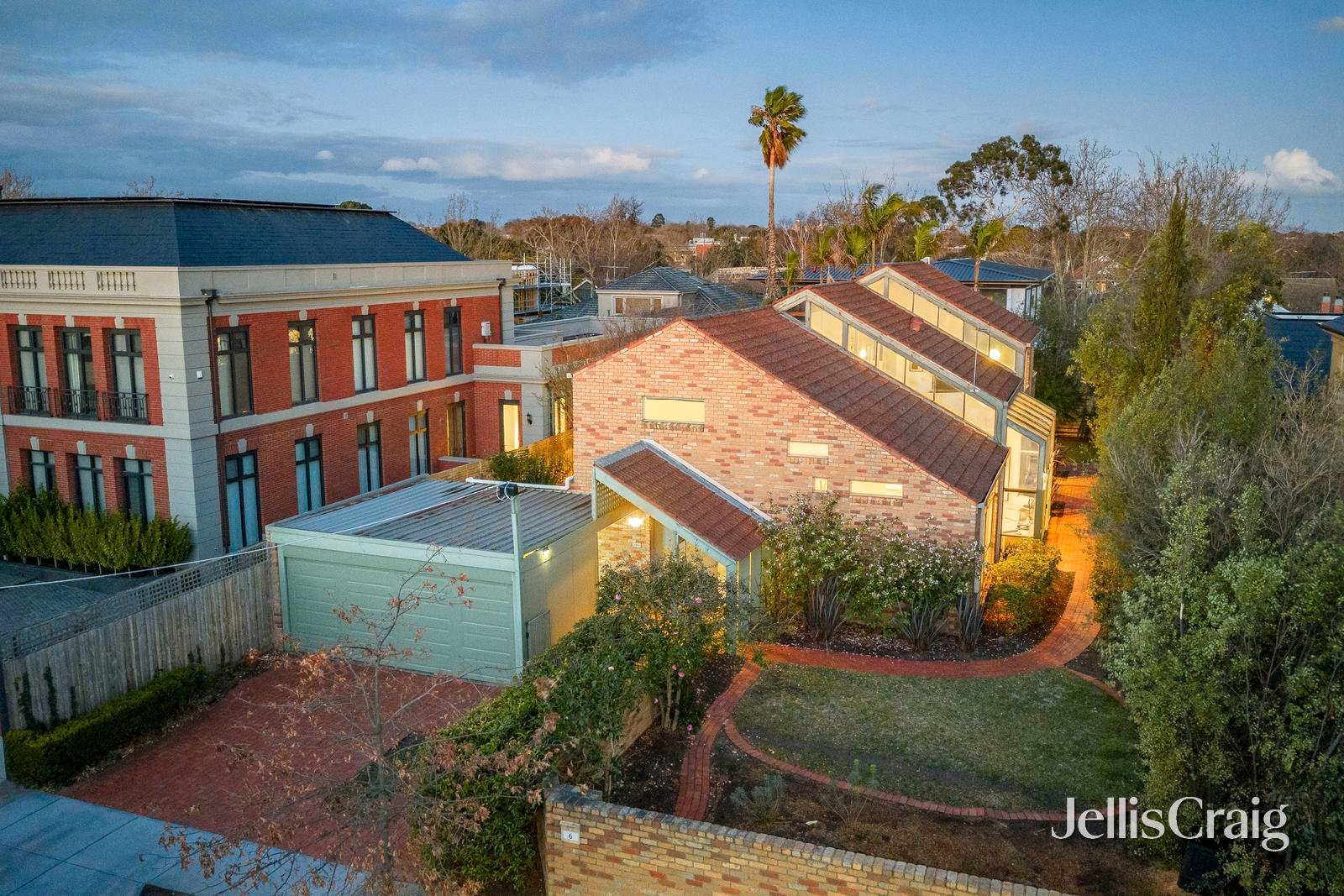 6 The Ridge, Canterbury image 3