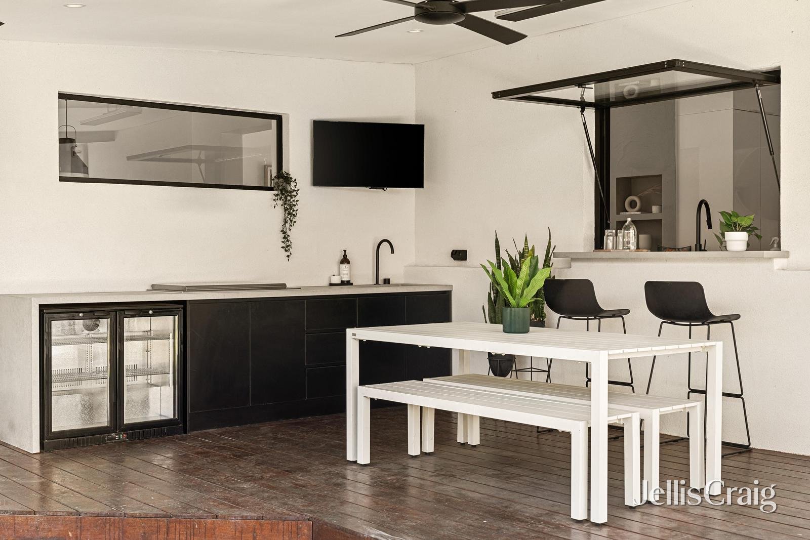 6 Thomas Court, Parkdale image 16