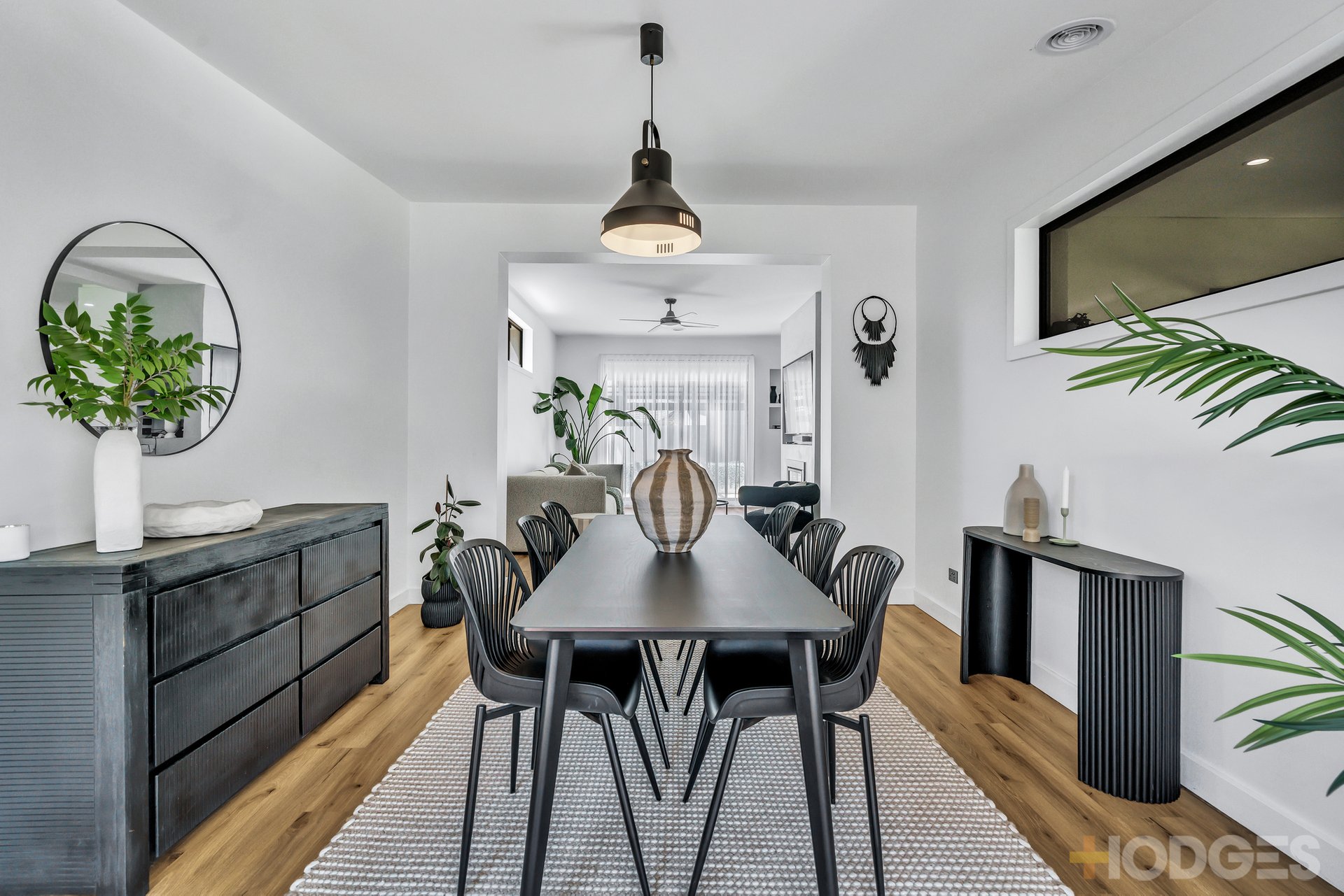 6 Thomas Court Parkdale