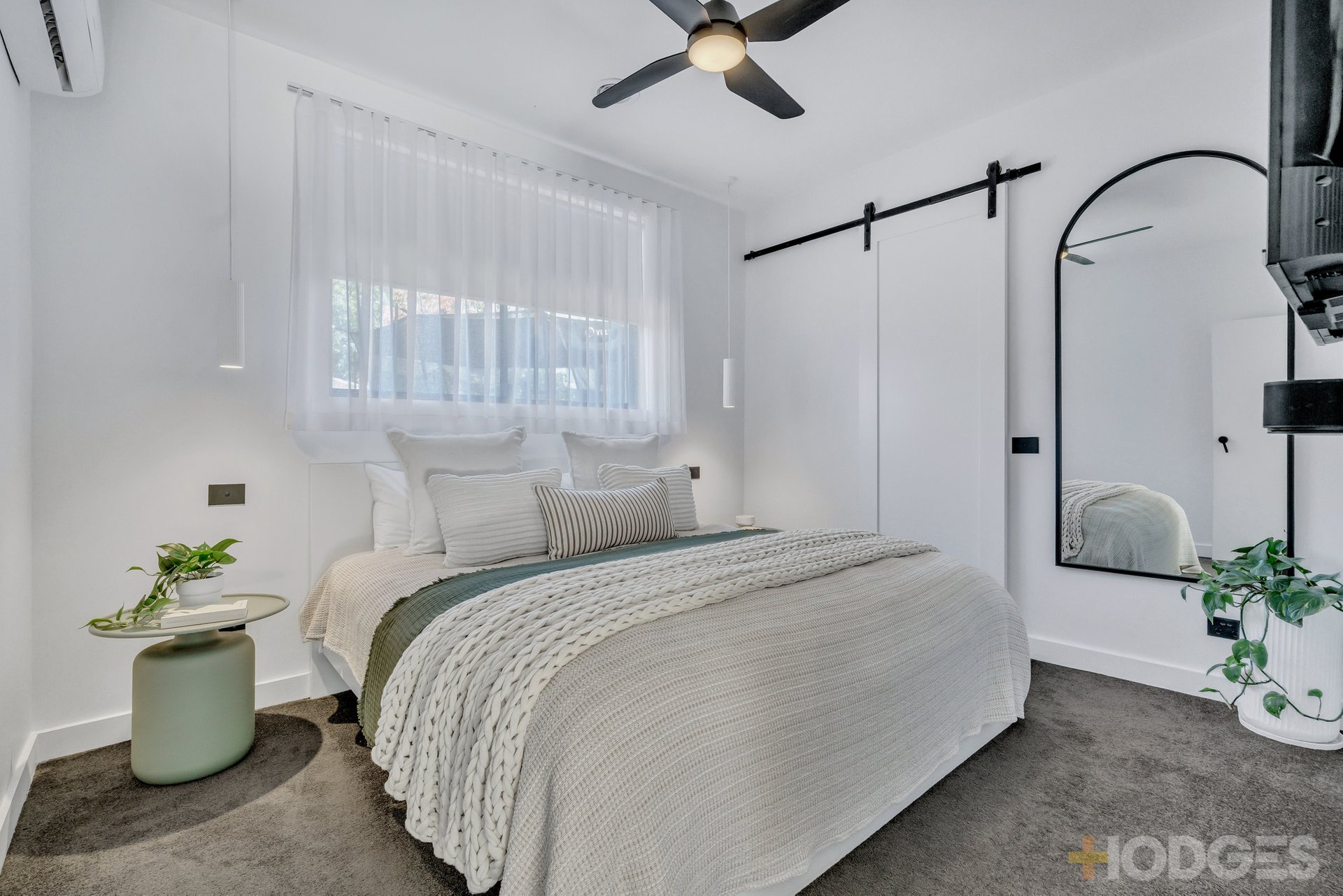 6 Thomas Court Parkdale