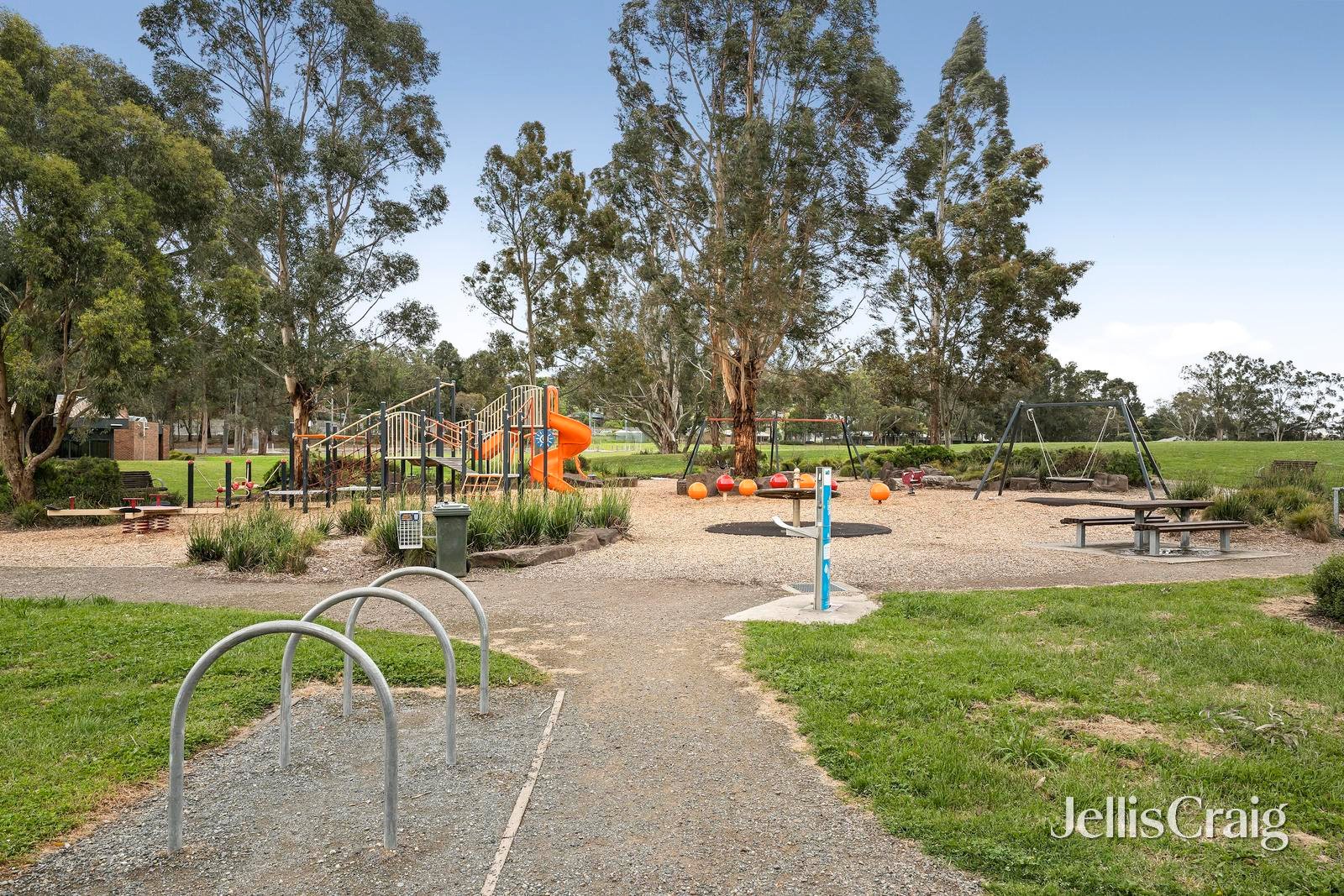 6 Toby Place, Mooroolbark image 12