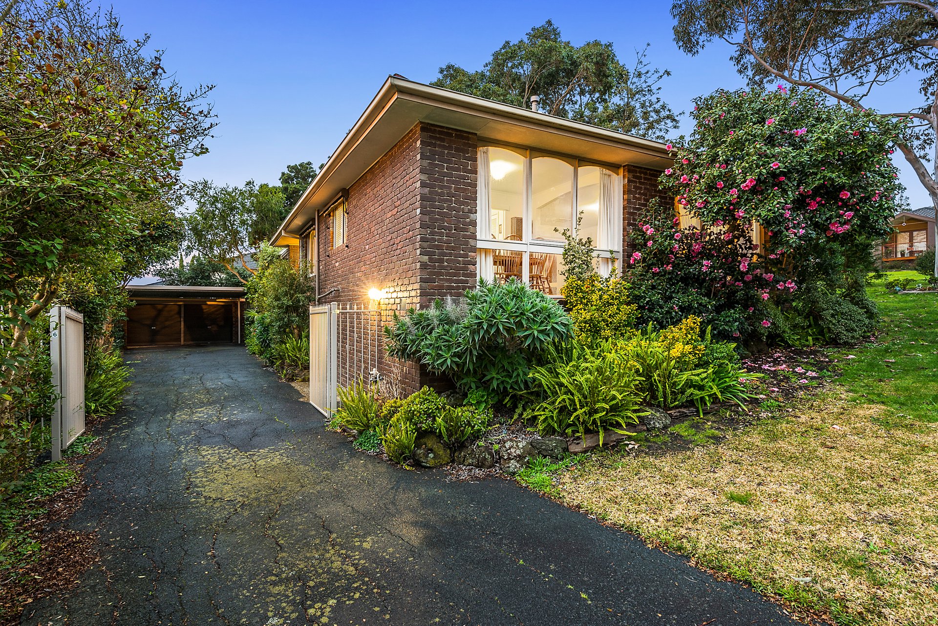 6 TOMBOLO Court, Mooroolbark image 16