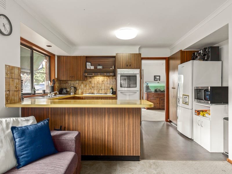 Property Gallery Thumbnail 3