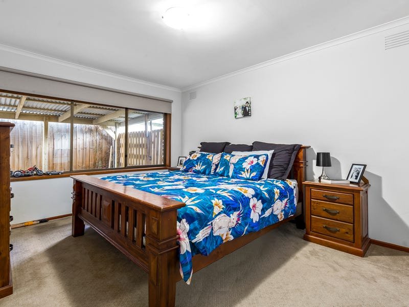 Property Gallery Thumbnail 6