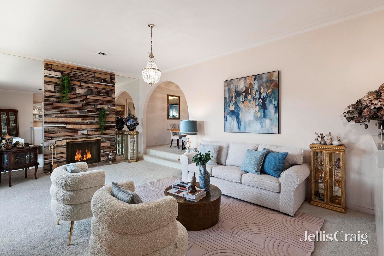 6 Tracey Street, Doncaster East image 3