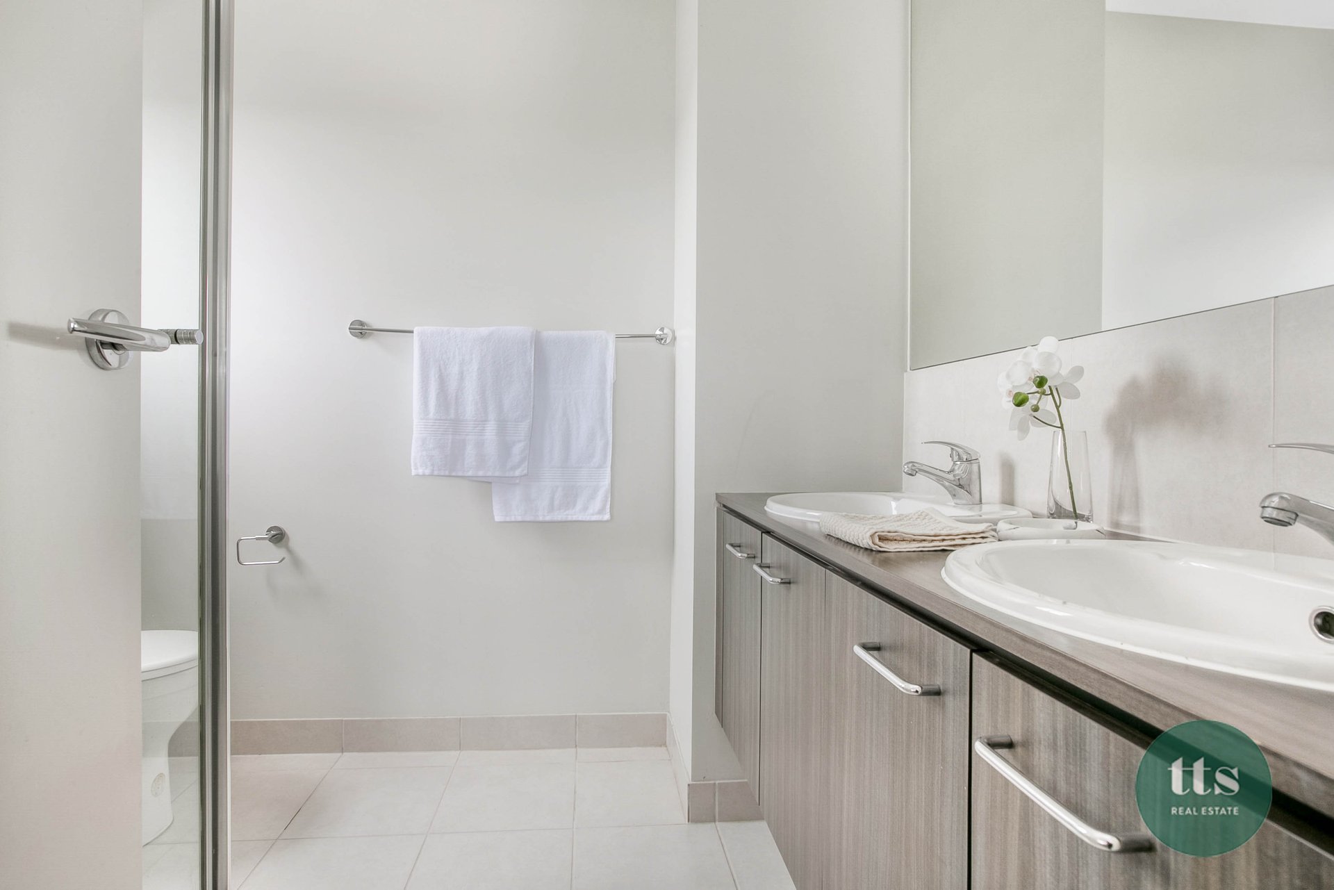 6 Trillium Blvd, Mickleham image 11