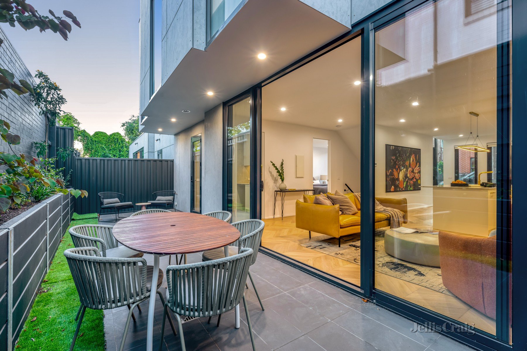 6 Truscott Street, Brunswick East image 31