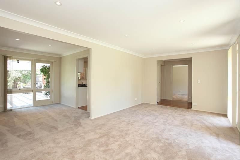 6 Tunbury Close, Ringwood image 2