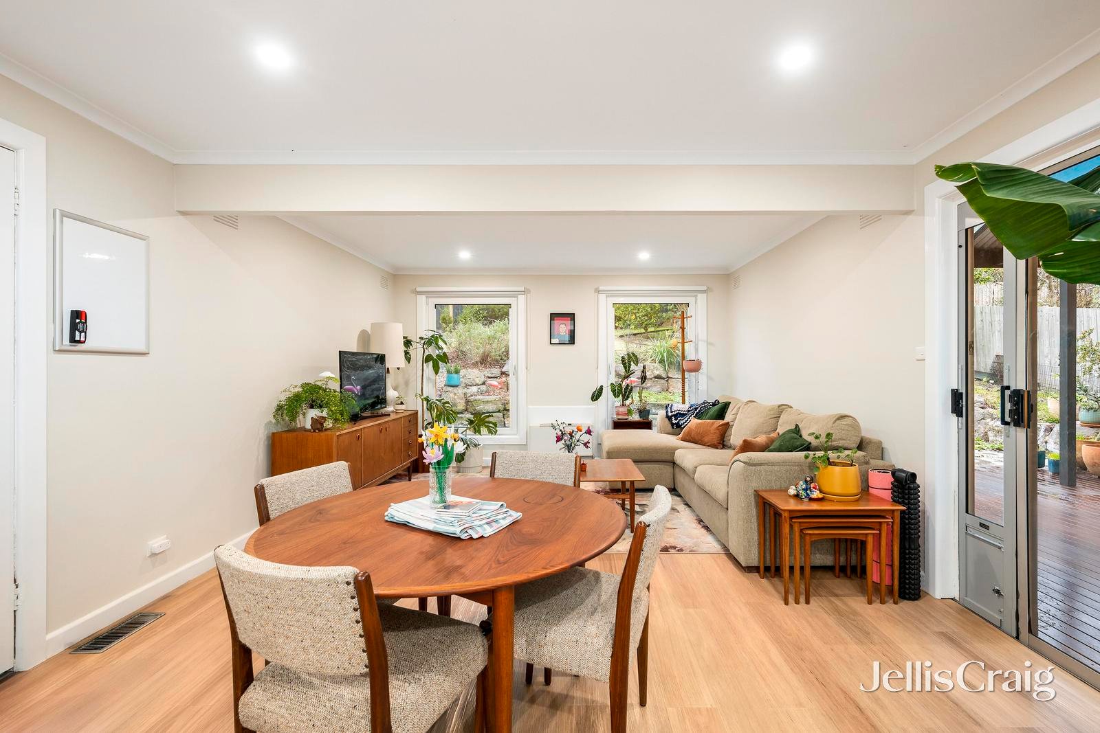 6 Tynong Street, Croydon image 5