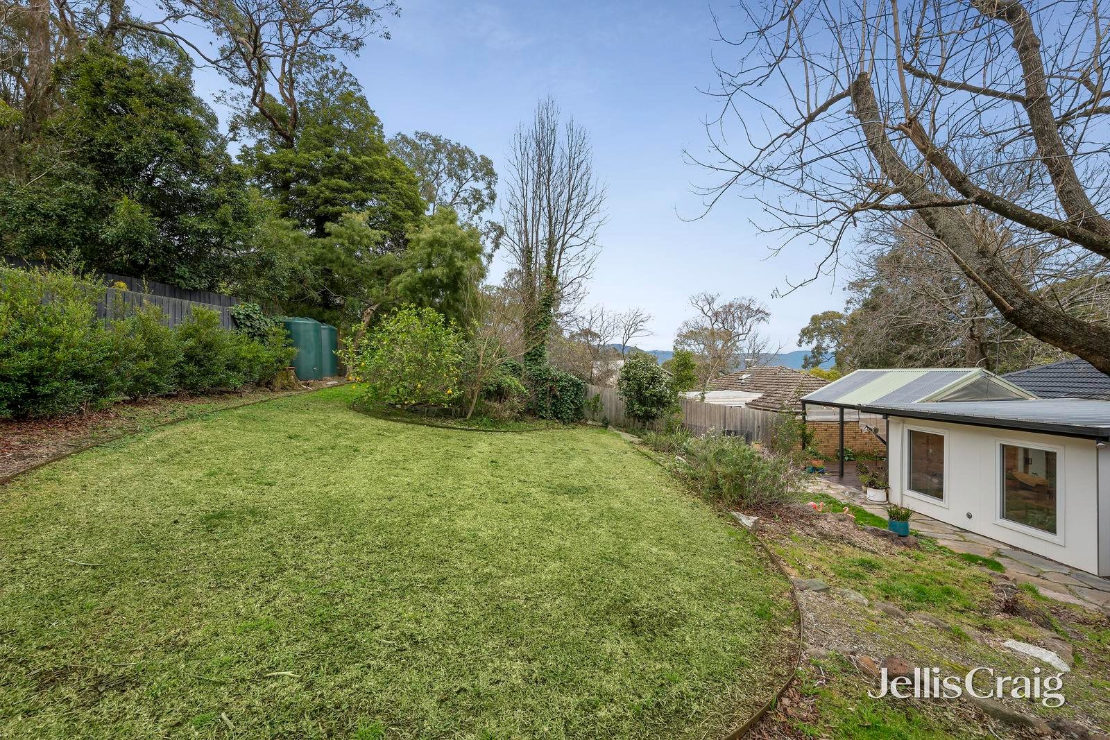 6 Tynong Street, Croydon image 12