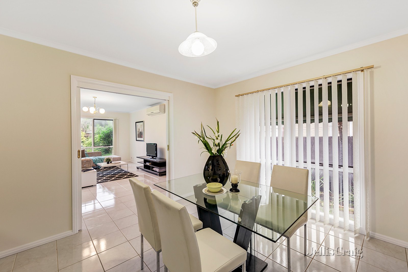 6 Una Street, Mount Waverley image 5