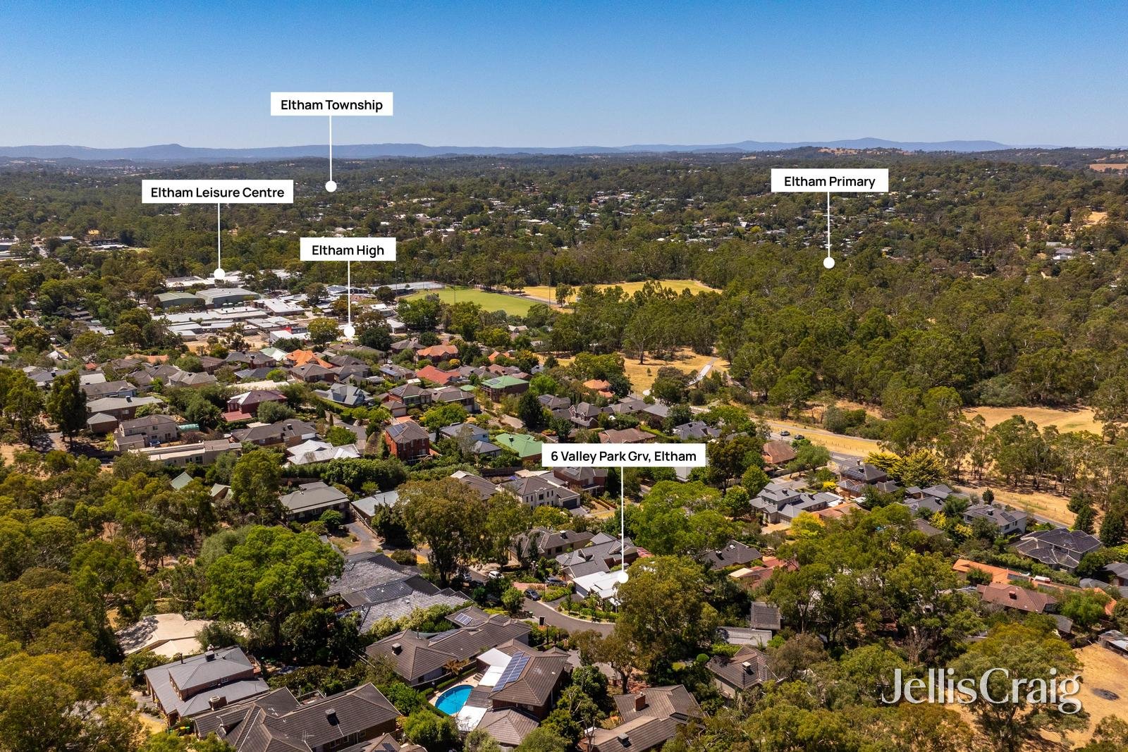 6 Valley Park Grove, Eltham image 2