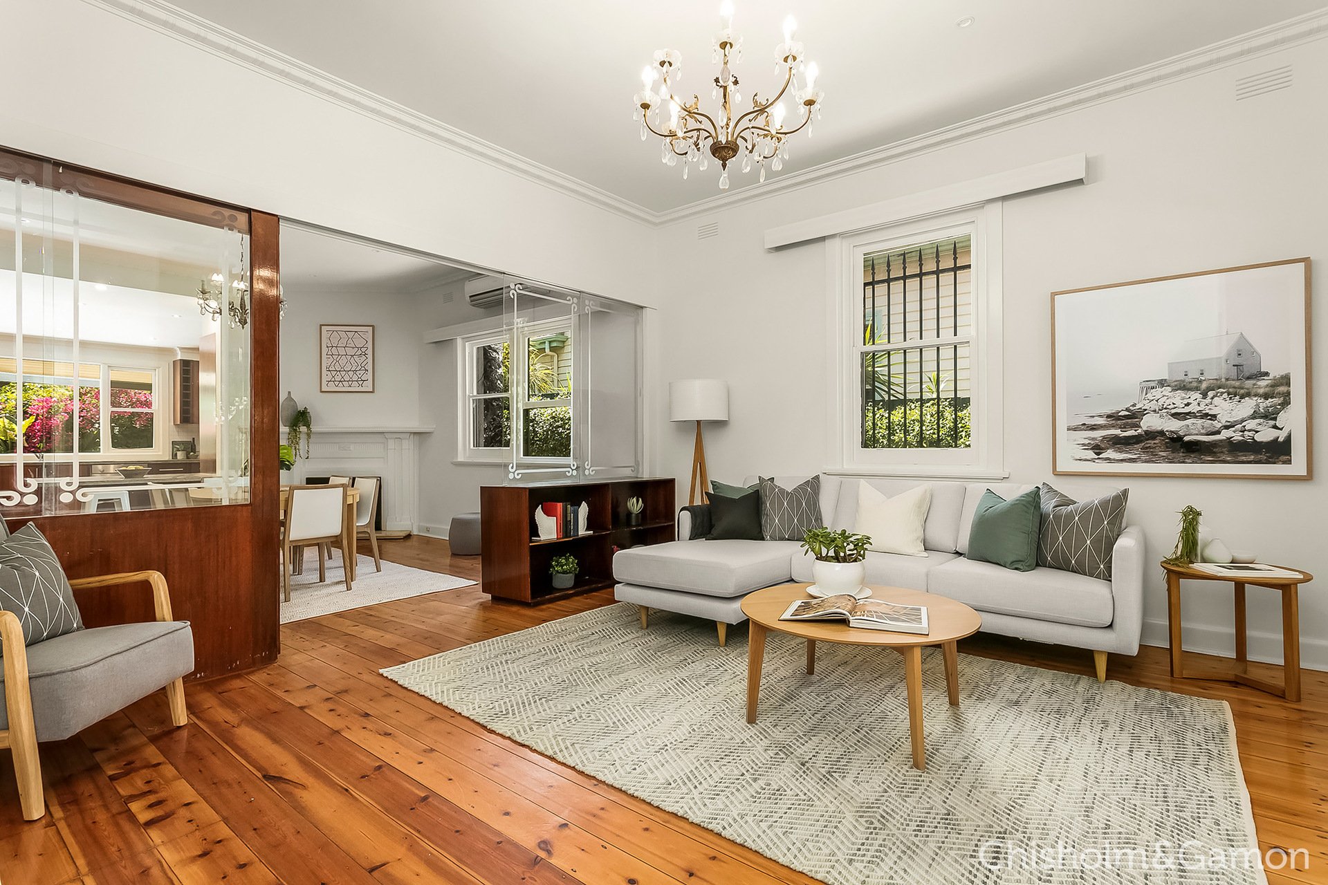 6 Vautier Street, Elwood image 2