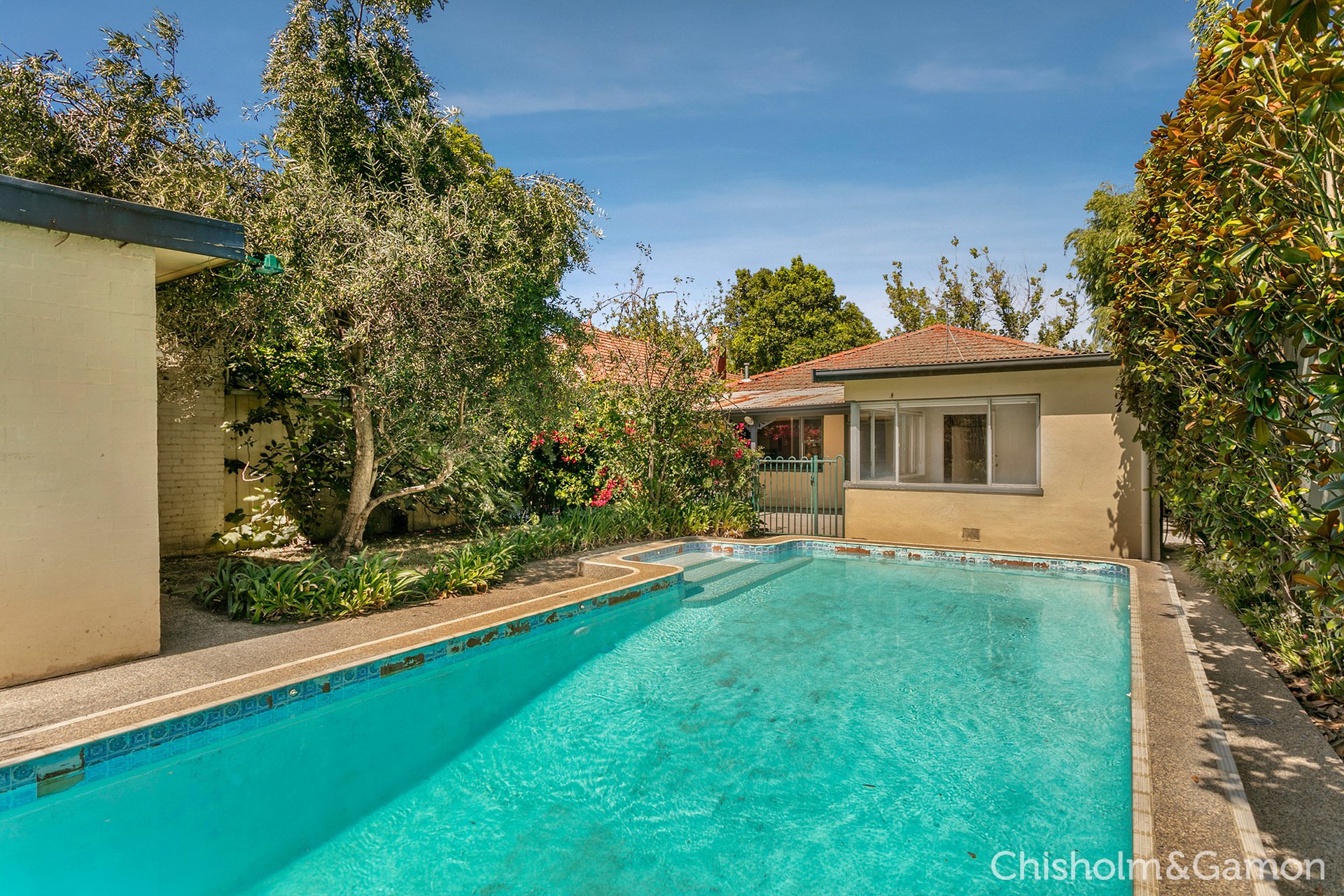 6 Vautier Street, Elwood image 3