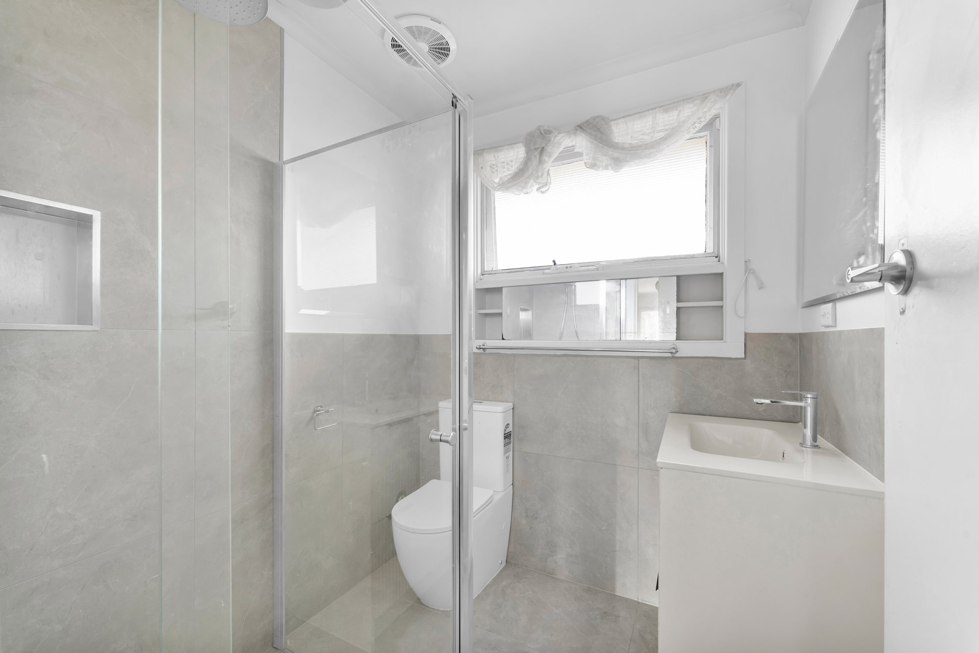 6 Vermont Street, Glen&nbsp;Waverley image 4