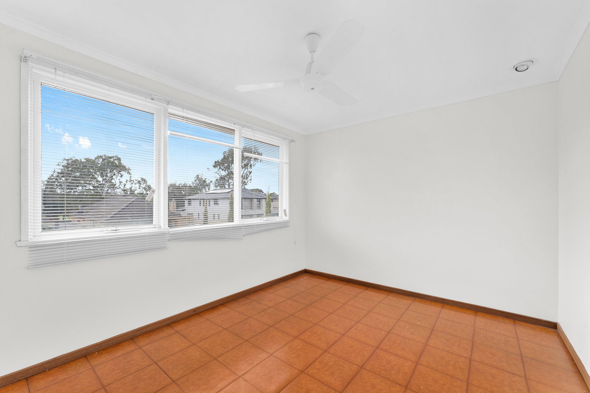 6 Vermont Street, Glen&nbsp;Waverley image 5