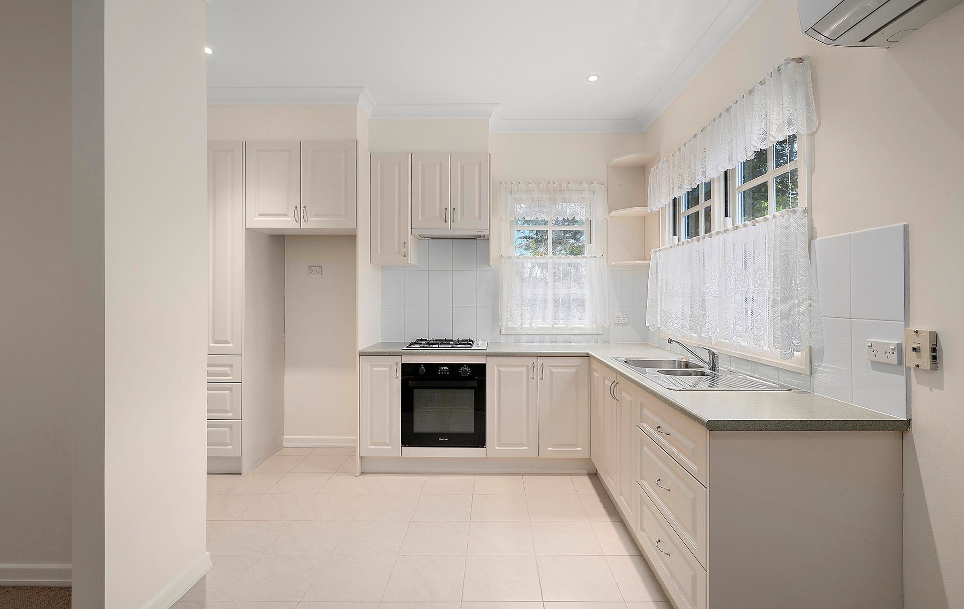 185-187 Park Road, Donvale image 4