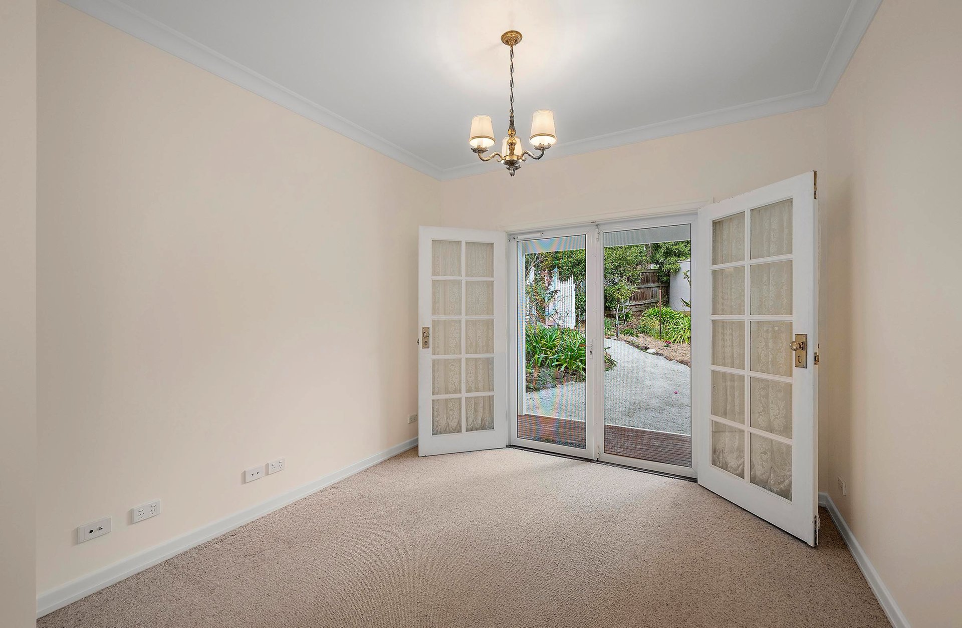 185-187 Park Road, Donvale image 2