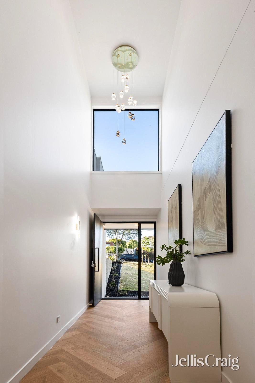 6 Vicki Court, Doncaster&nbsp;East image 2