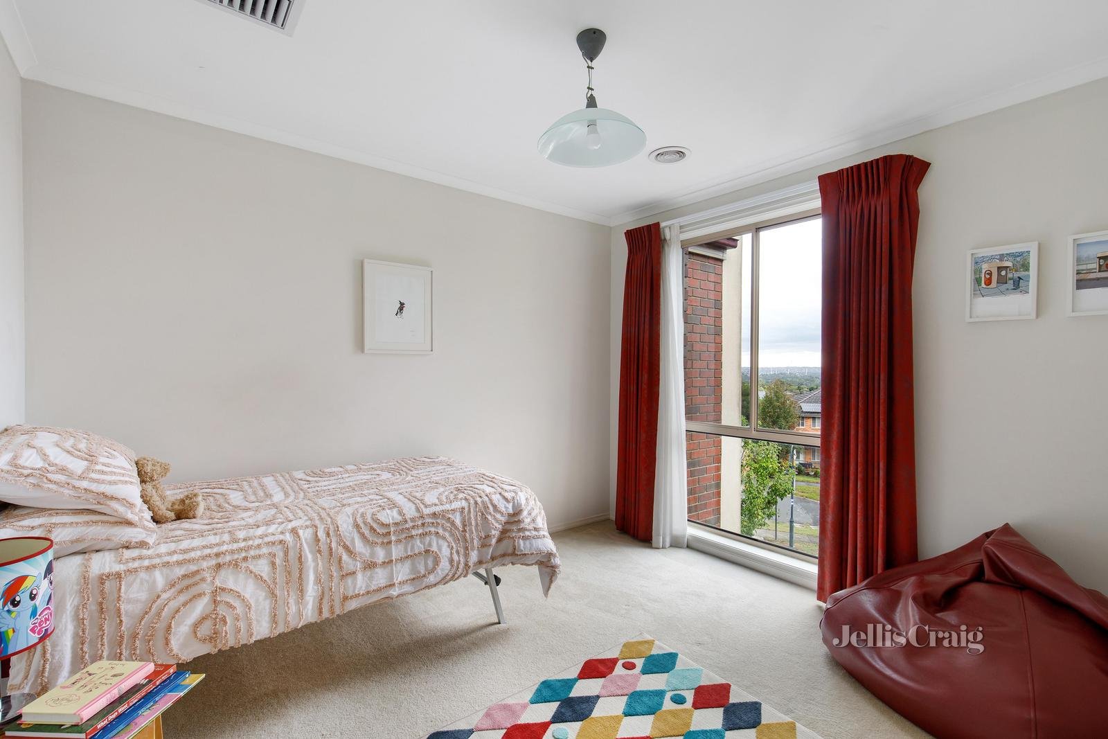 6 Vista Grove, Viewbank image 6
