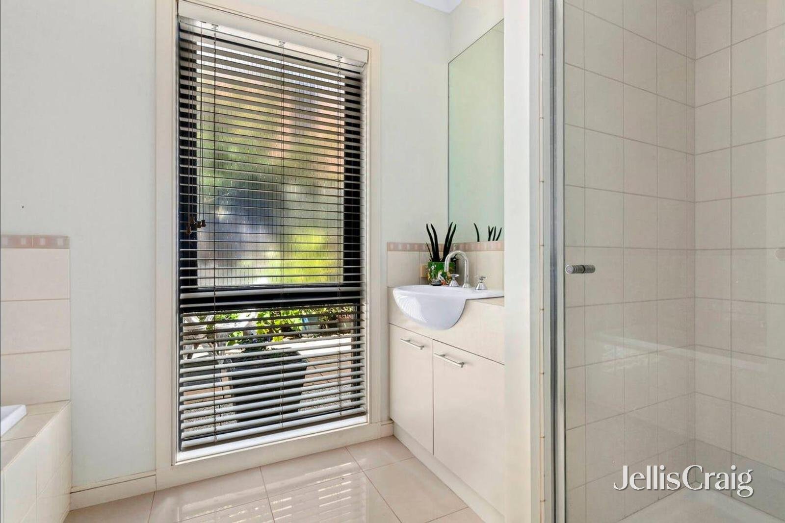 6 Wallaroo Way, Highton image 8
