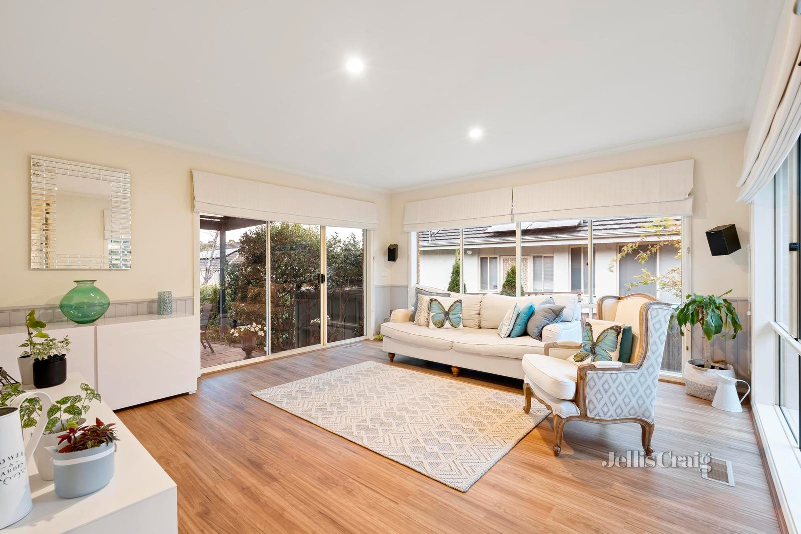 6 Wandarra Way, Warranwood image 3