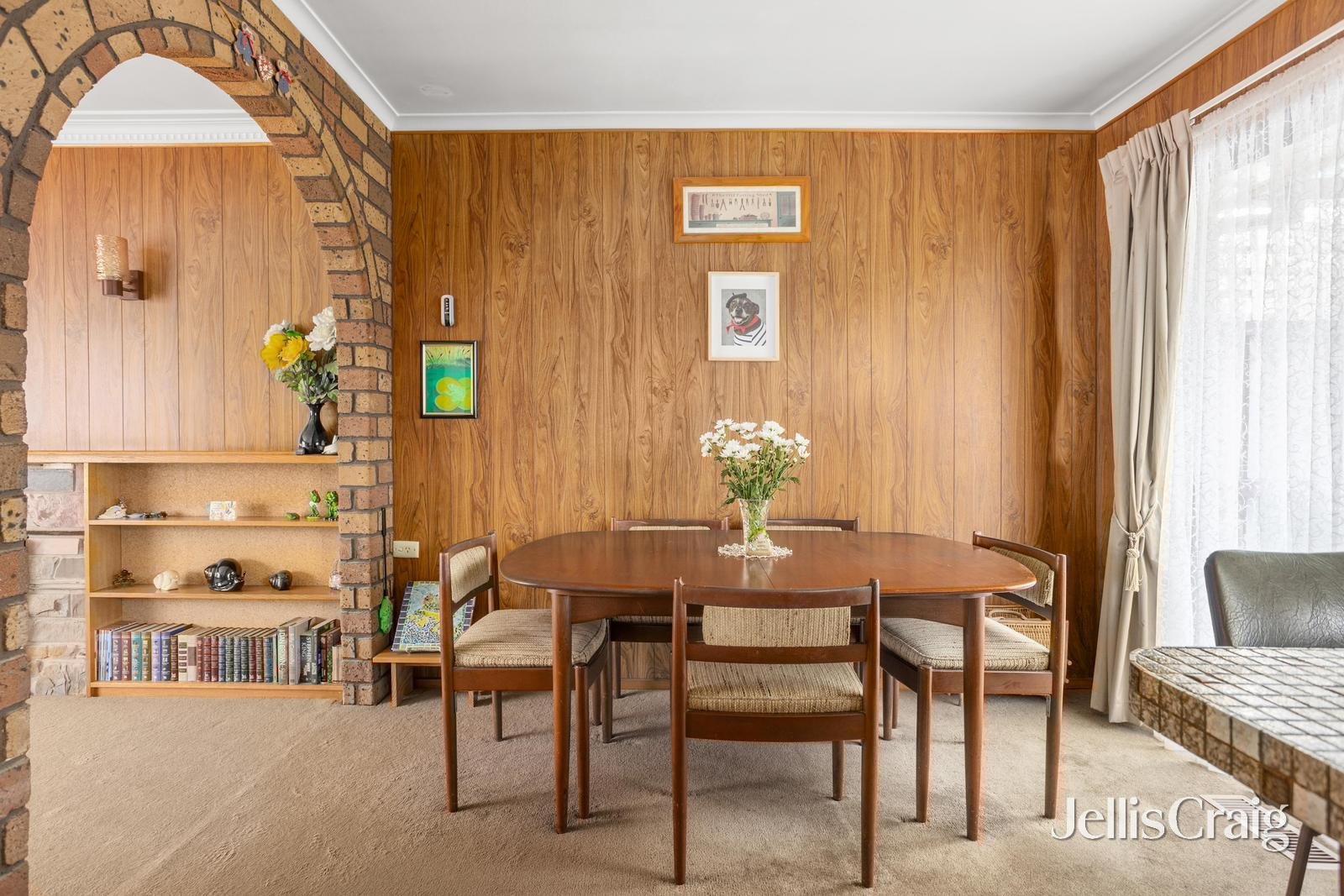 6 Warralong Avenue, Greensborough image 4