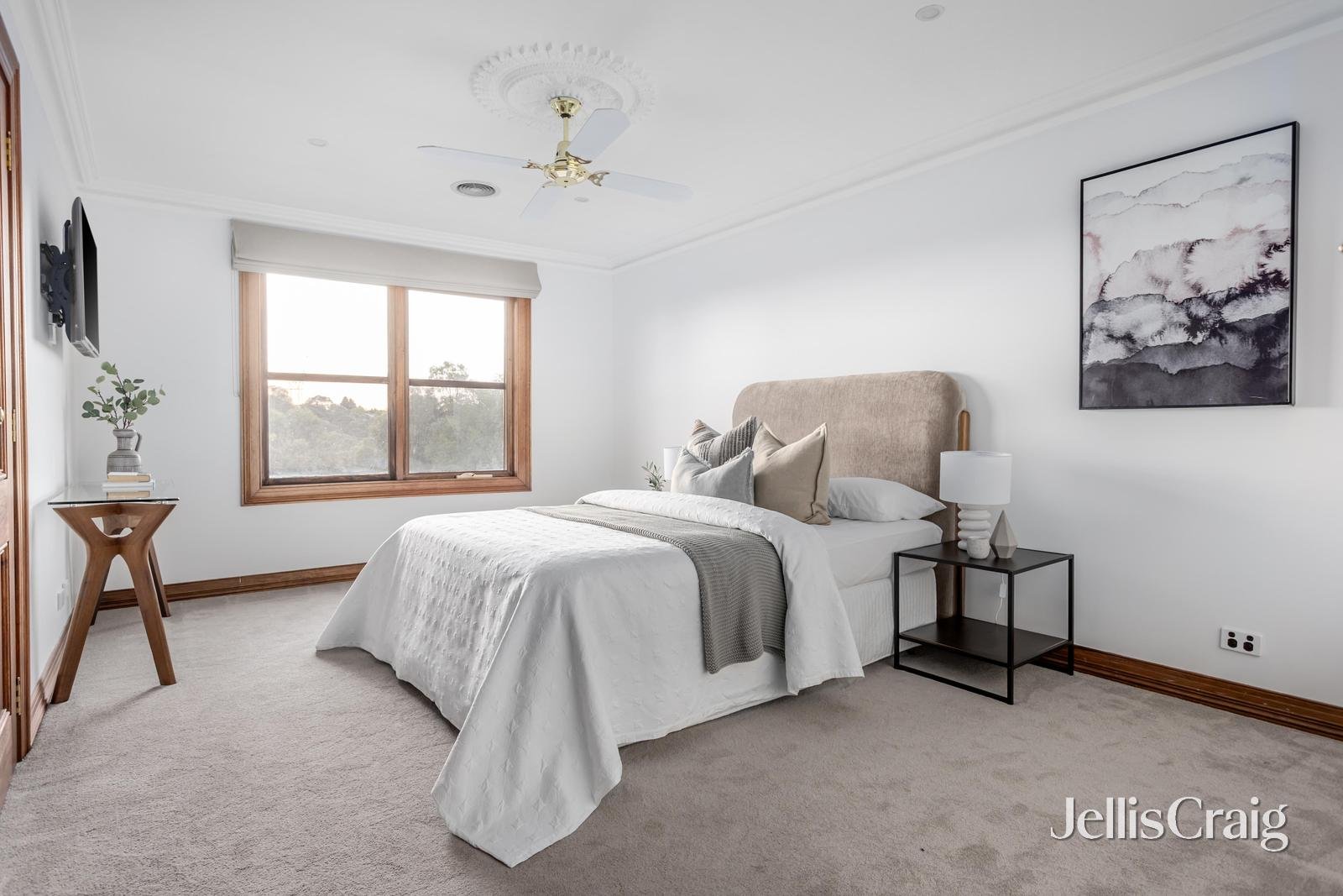 6 Wattlebird Walk, South Morang image 12