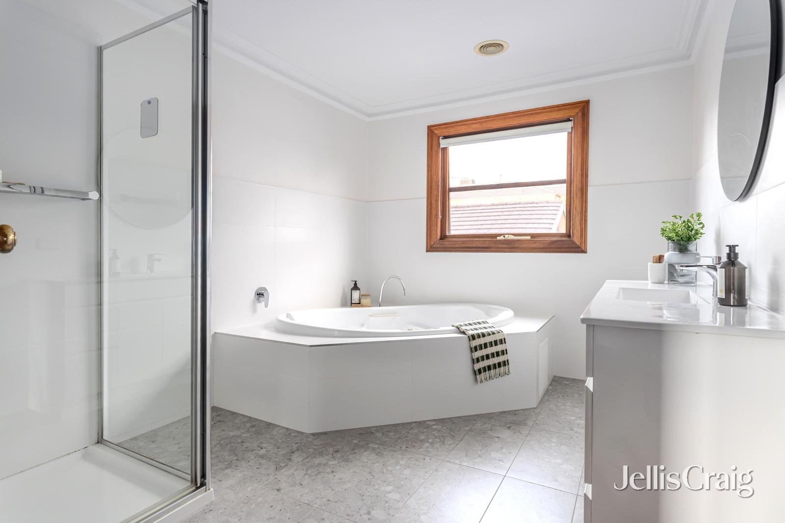6 Wattlebird Walk, South Morang image 13