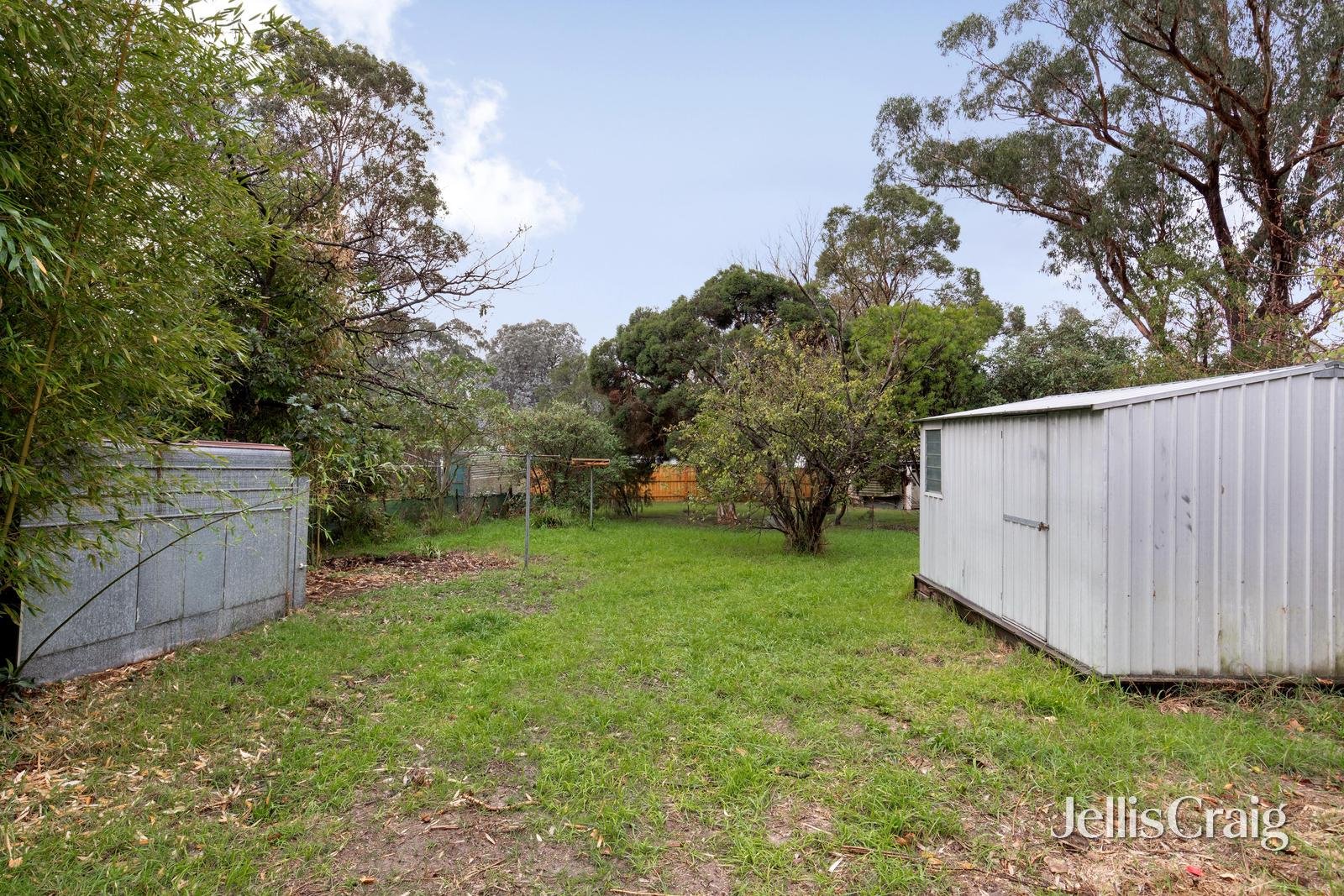 6 West End Road, Warrandyte image 2