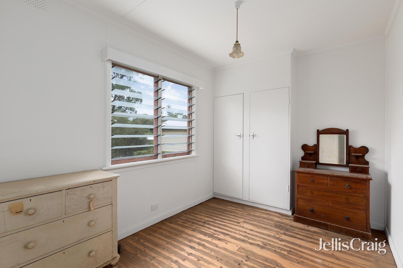 6 West End Road, Warrandyte image 7