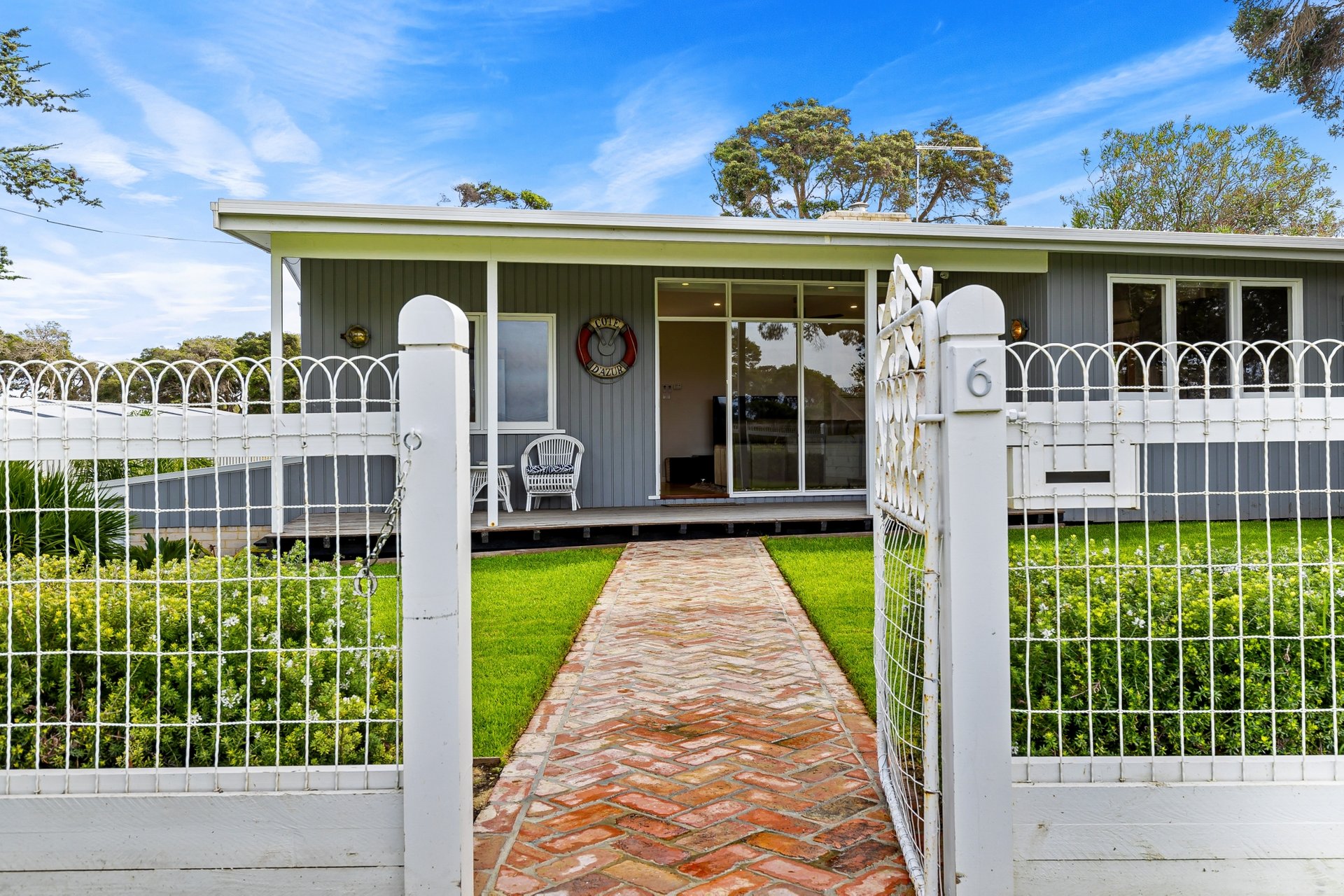 Property Gallery - Main Image