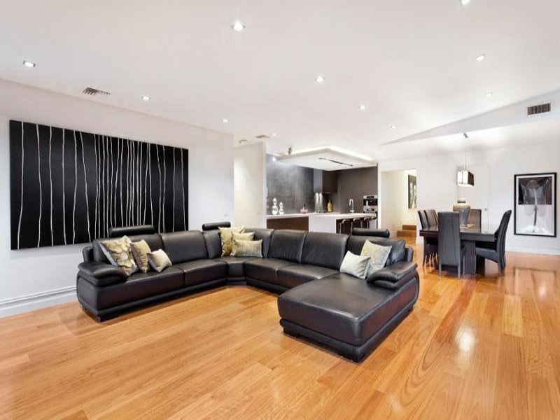 6 Wharton Street, Surrey Hills image 5