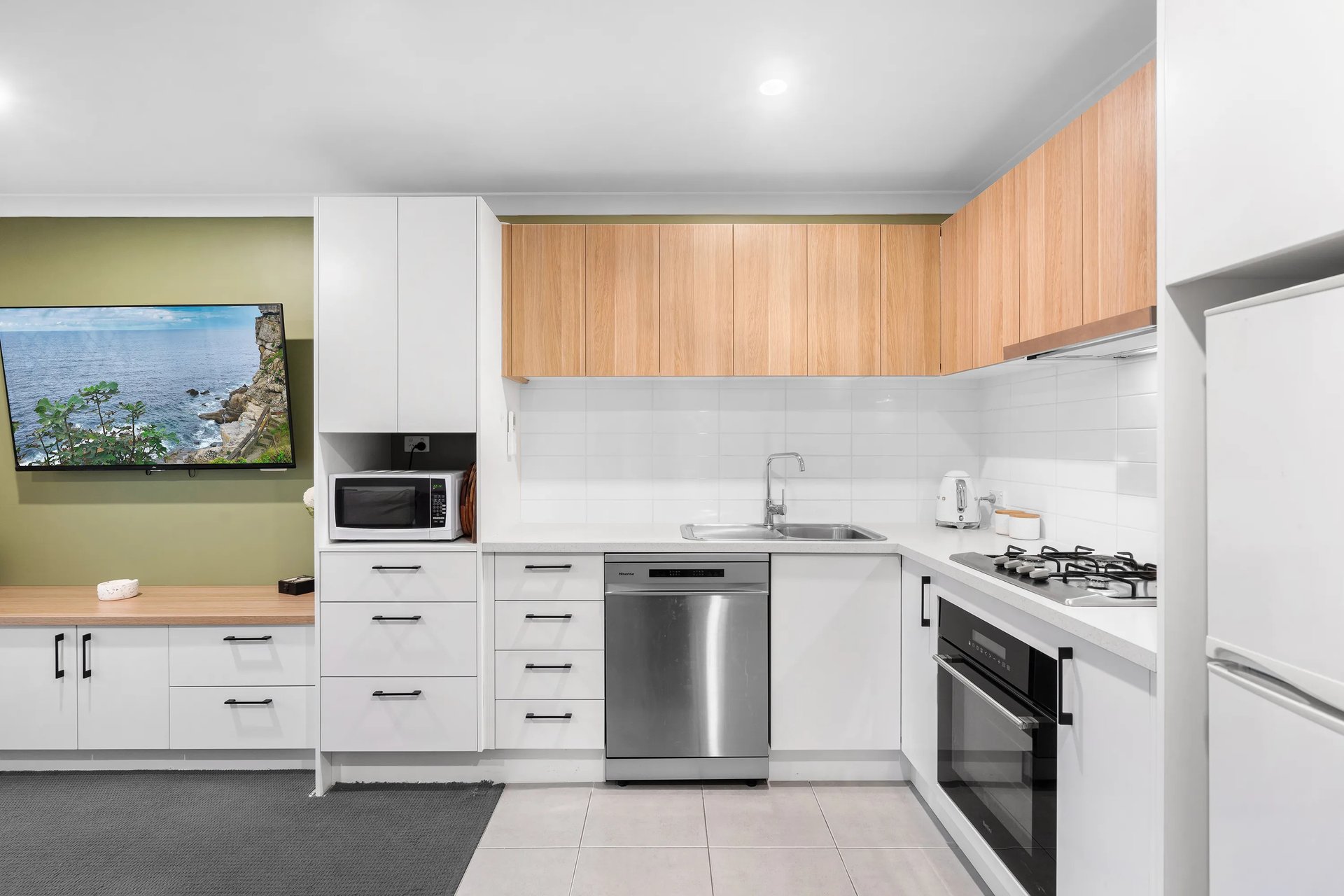 6 White Close, Lilydale image 2