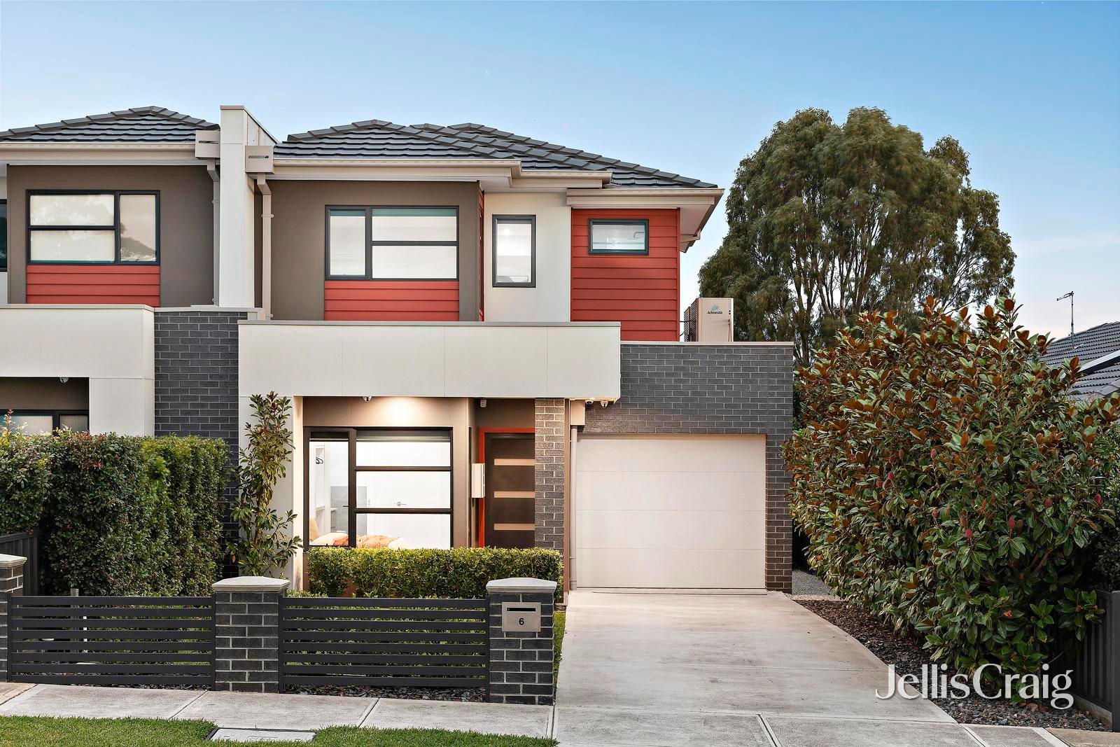 6 White Street, Avondale&nbsp;Heights image 1